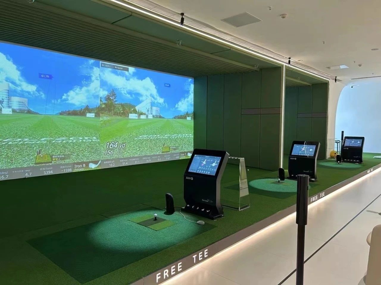 GOLFZON PARK成都银泰城店盛大开业